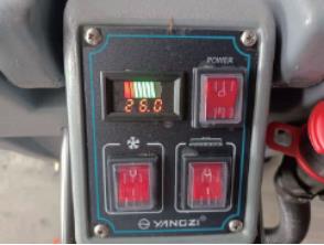 全自動(dòng)洗地機(jī)電池 全自動(dòng)洗地機(jī)電池