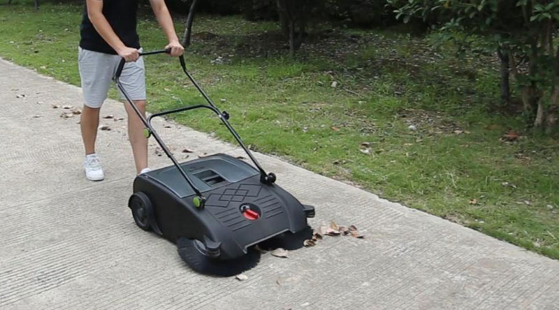 手推式掃地機和駕駛式掃地機哪個好