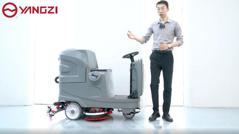 駕駛式洗地機的優點 駕駛式洗地機的優點